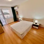 Sea View Terrace Spacious 1br Quiet Area