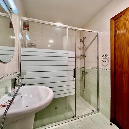Sea View Terrace Spacious 1br Quiet Area Апартаменты *