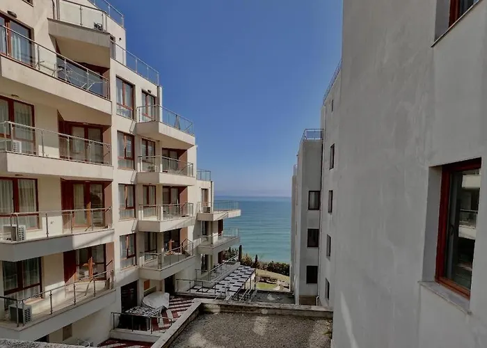 Appartamento Sea View Terrace Spacious 1br Quiet Area Byala (Varna)
